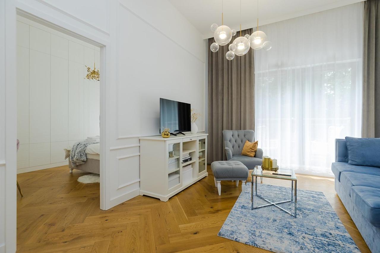 Woronicza Premium- Margo Apart Varşovia Exterior foto